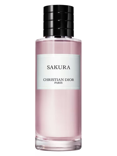 Sakura Dior